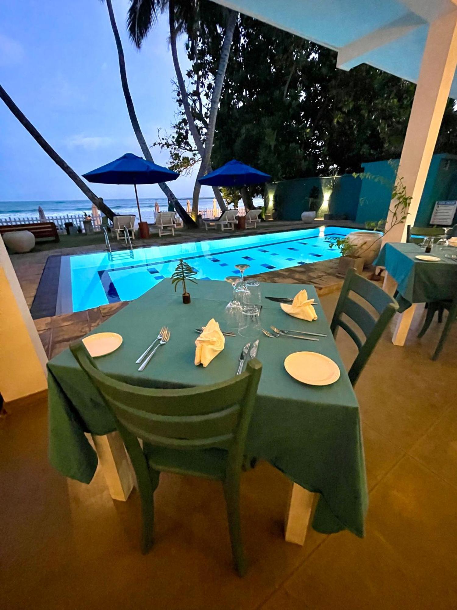 Smeralda Beach Hotel Dikwella Exterior photo